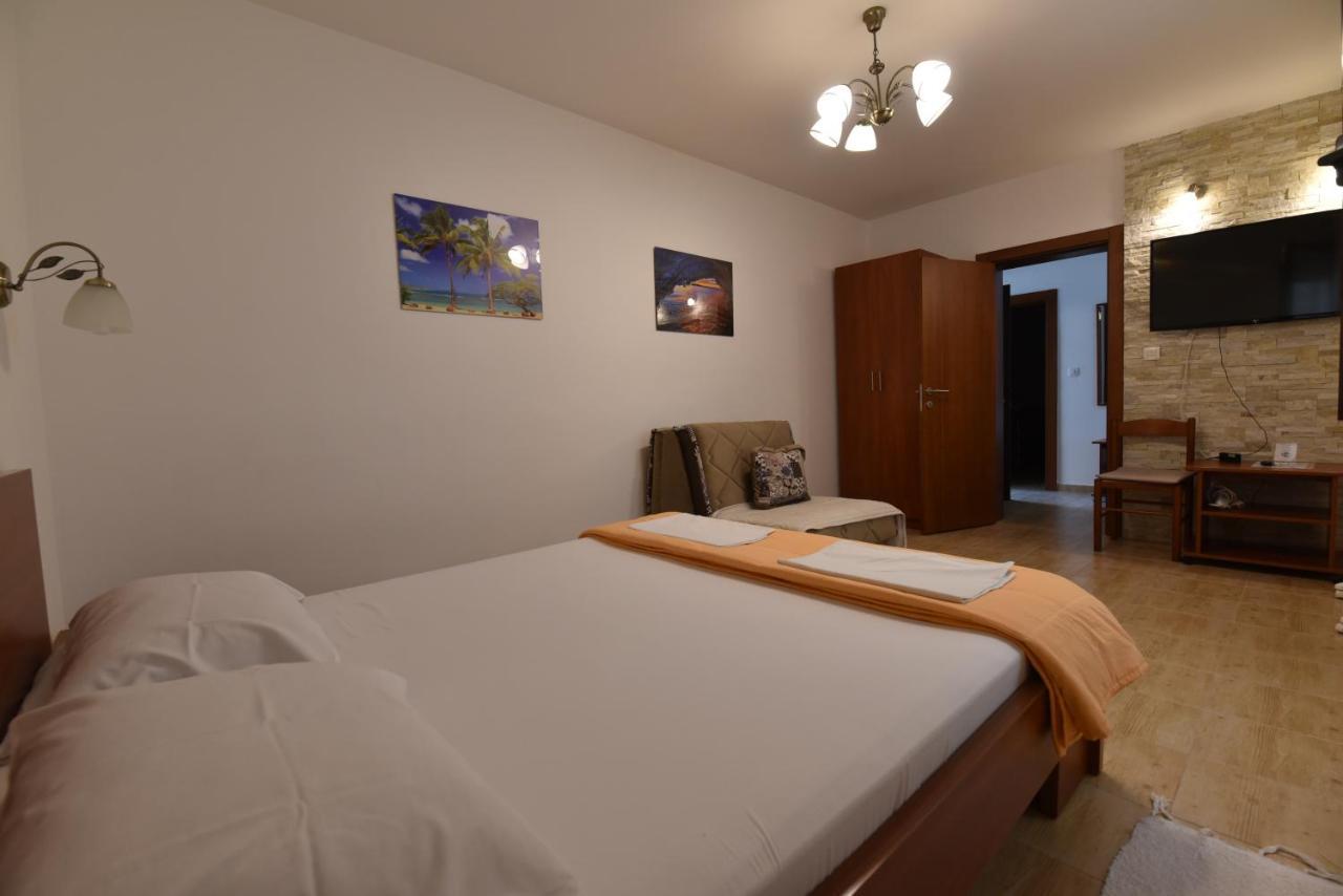 Studio Apartments 6 Palmi Budva Buitenkant foto