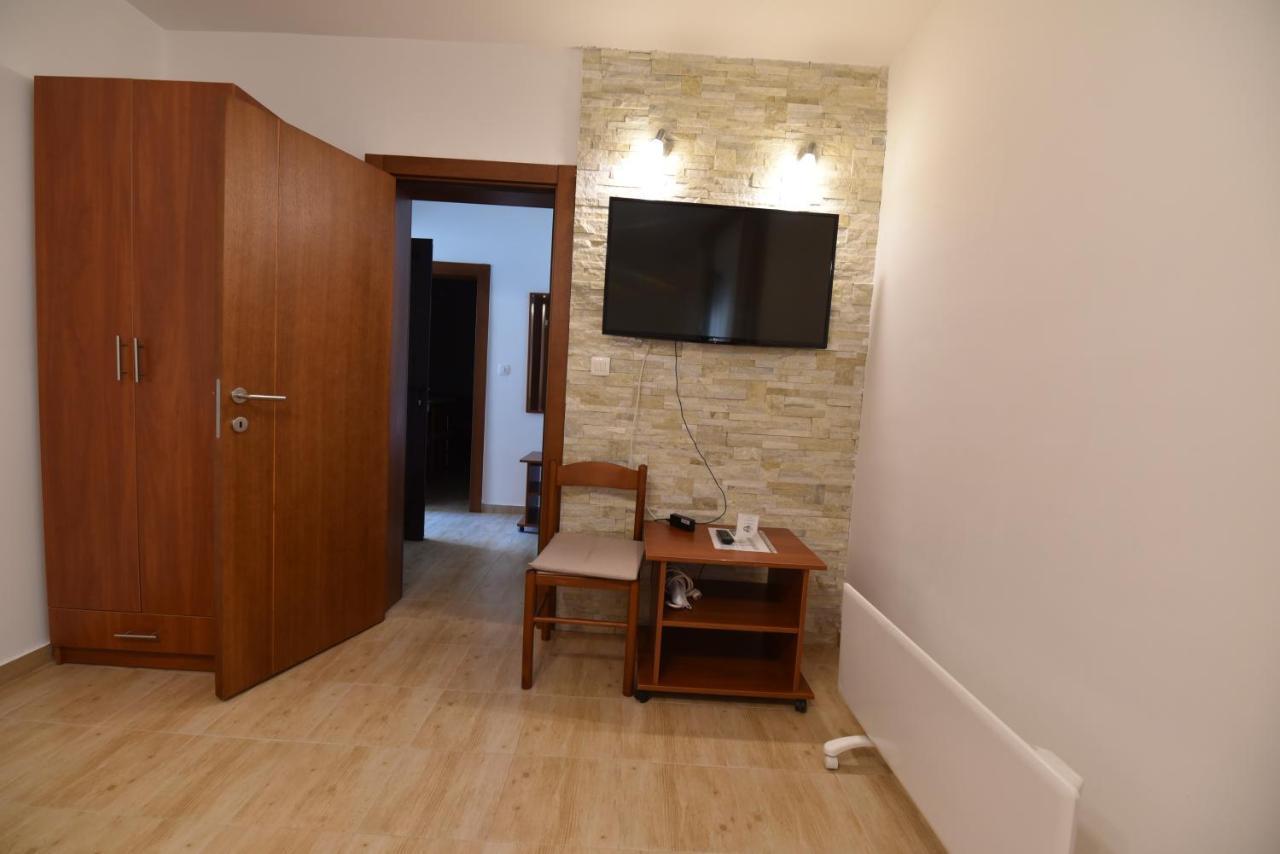 Studio Apartments 6 Palmi Budva Buitenkant foto