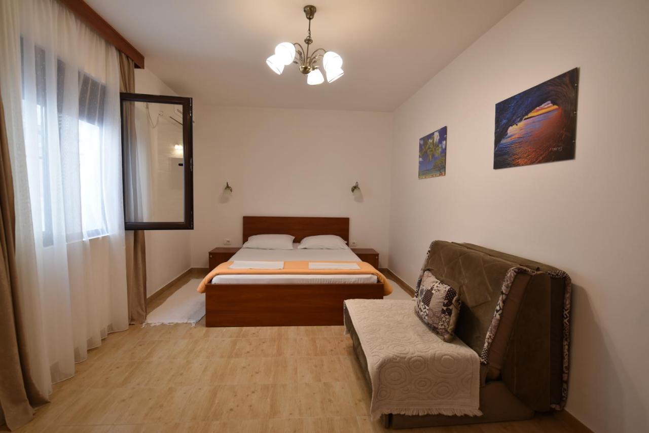Studio Apartments 6 Palmi Budva Buitenkant foto