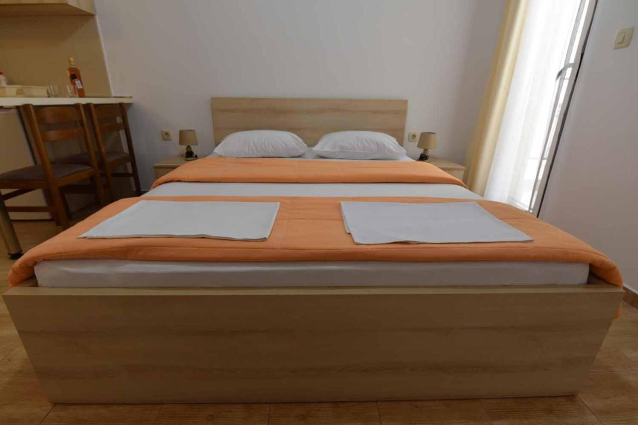 Studio Apartments 6 Palmi Budva Buitenkant foto