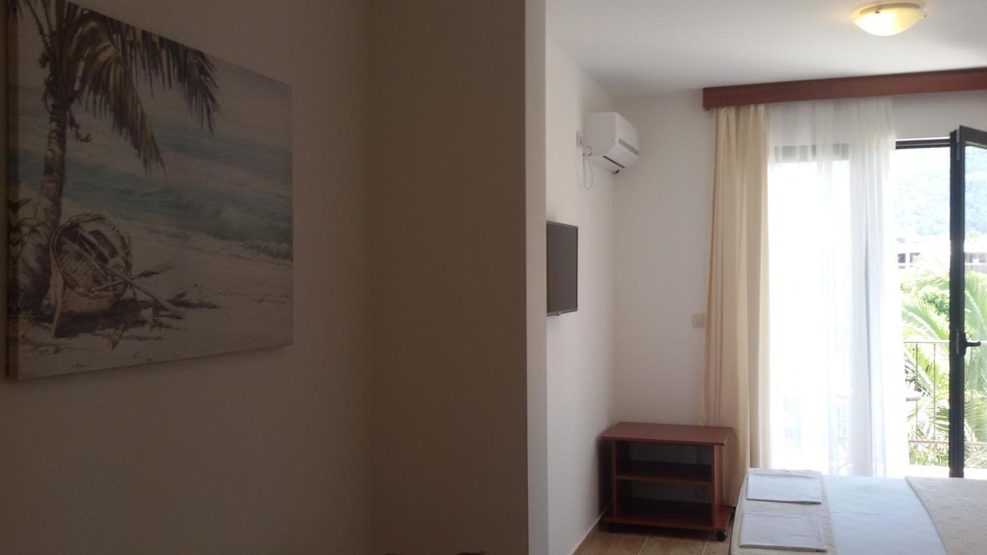 Studio Apartments 6 Palmi Budva Buitenkant foto