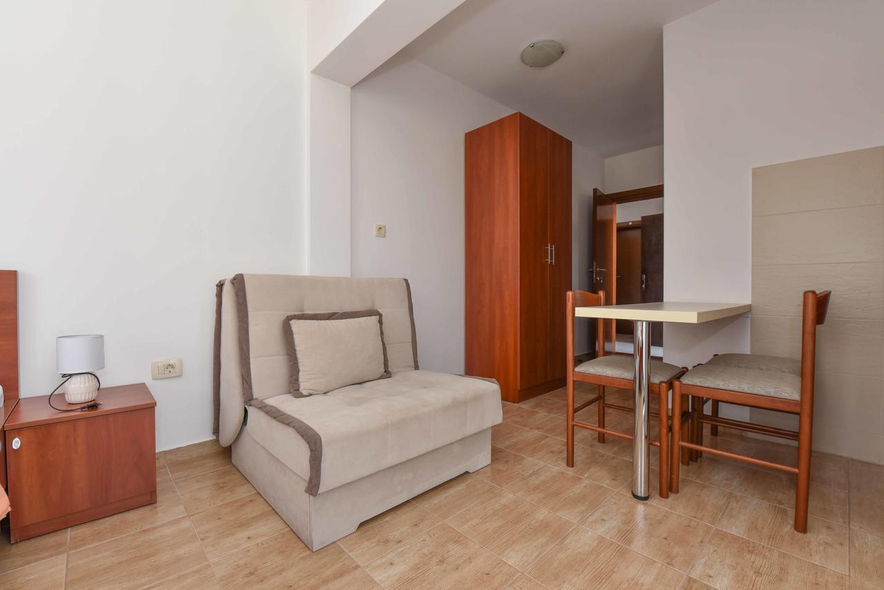 Studio Apartments 6 Palmi Budva Buitenkant foto