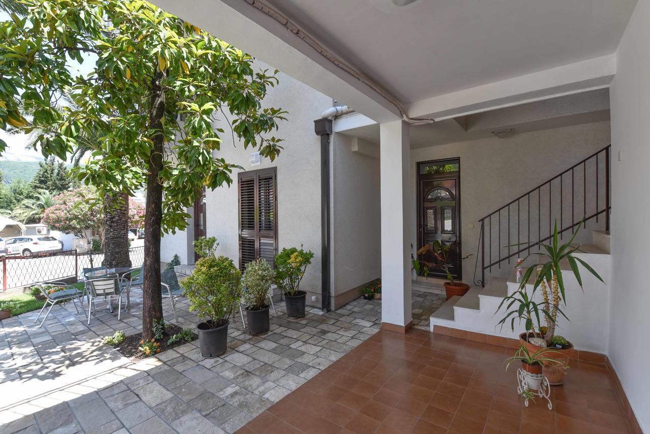 Studio Apartments 6 Palmi Budva Buitenkant foto